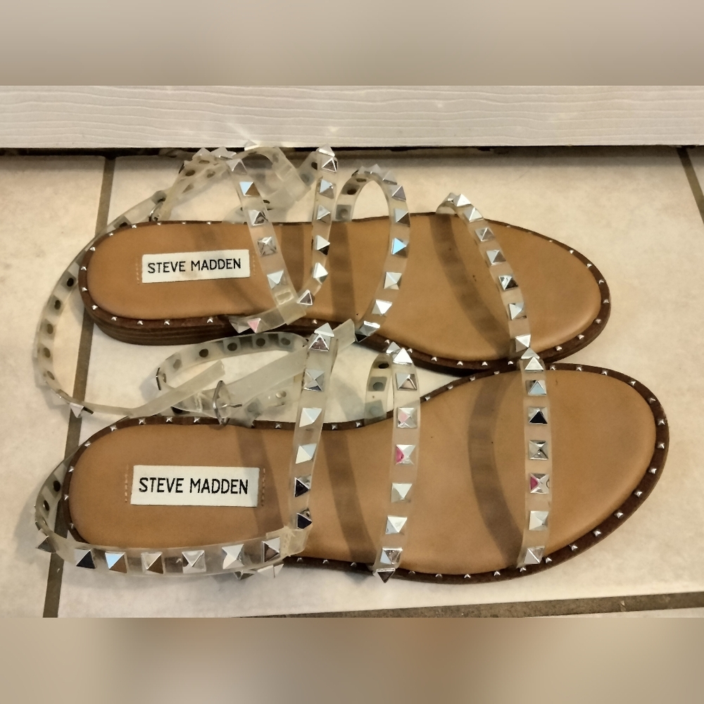 Steve Madden Sandals - Picture 2 of 2